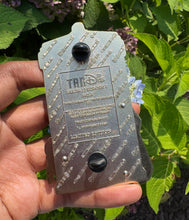 Load image into Gallery viewer, Tardis.Pins: Smile extras