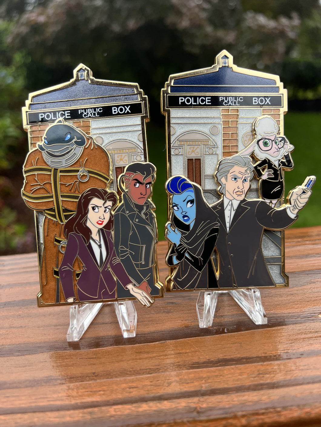 Tardis Pins: “Time Heist” 2-pin set Extras (C grade)